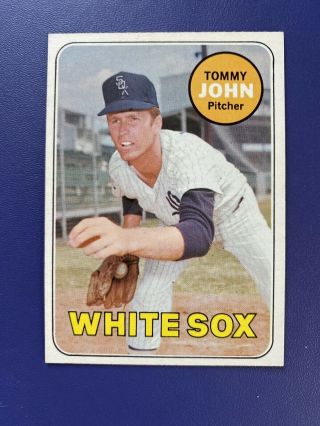 1969 Topps 465 Tommy John Chicago White Sox Nrmt & Centered