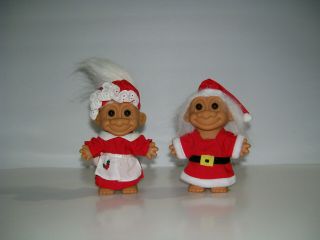 Vintage Russ Mr And Mrs Santa Claus Troll Dolls