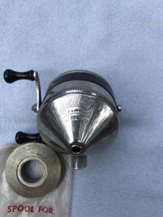Vintage Early Zebco 33 Spinner Fishing Reel With Brass Gears And Extra Spool.