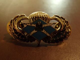 Airborne Halo Jump Wing Badge Parachute Us Army Freefall Military Rare Hat Pin