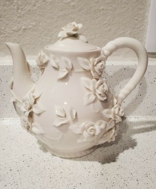 Antique Reflections White 3d Rose Teapot