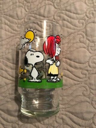 Vintage Rare Snoopy Drinking Glass.  1965 United Feature Syndicate