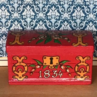 Vintage Lundby Swedish Dollhouse Furniture Trunk Blanket Chest Red 1834 2