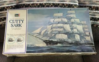 1974 Revell H - 399 Cutty Sark Clipper Ship Model 1/96 Scale (rare/vintage)