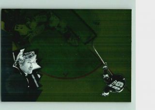 1994 - 95 Score Select Gold Wayne Gretzky Insert Card 83 Rare Los Angeles Kings