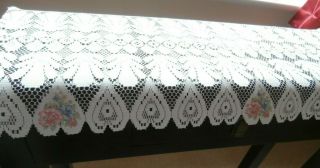 Vintage White Easy Care Polyester Lace Table Runner 14 " X 37 " Floral