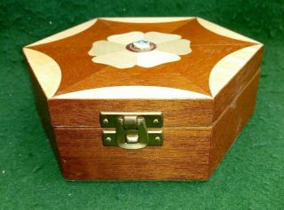 Hand Made Inlaid / Overlaid Jewellery / Trinket Box By T.  Oldham 2006
