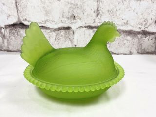 Vintage Rare Green Frosted Glass Nesting Hen Chicken Covered Dish