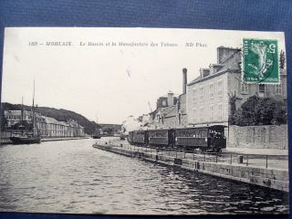29,  Morlaix,  Le Bassin,  La Manufacture De Tabac Et Le Passage Du Train.  Rare