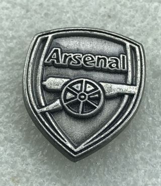Arsenal Supporter Enamel Badge Very Rare & Smart Antique Silver Crest Design