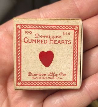 Antique Vintage C.  1920’s Dennison Valentines Gummed Hearts Labels Seals Box No.  9