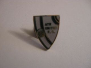 Rare Old Ayr United Football Club Small Enamel Press Pin Badge