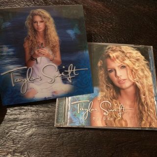 Taylor Swift Deluxe Limited Edition Cd,  Dvd Rare Lenticular Hologram Cover 2007