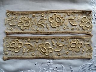 Pretty Pair Vintage 1920s/30s Hand Made Silk Embroidered Filet Lace Cuffs Vgc