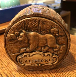 Vtg Rare Treasure Craft California Redwood Tree Bear Souvenir Ceramic 4” Bank