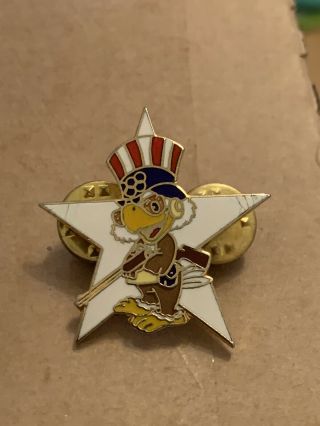 Very Rare La 1984 Olympics Pin Badge Sam Mascot Shooting Star Los Angeles Gun