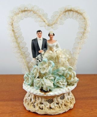 Vintage 1950s Wedding Cake Topper J.  Levinsohn Chalkware Lace Flowers