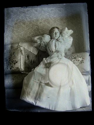 Antique Glass Plate Photograph Negative - Victorian Young Woman On Settee