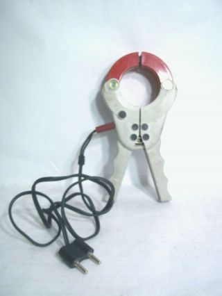 Beckman Industrial Ac Current Clamp Ct - 232 1000a Amp 1000 V Rms Max White,  Leads