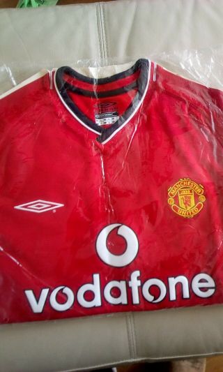 Rare Vintage Manchester United Home Shirt Season 2000/02 Size Youths