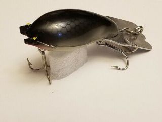 Fred Arbogast Mud Bug Crankbait Fishing Lure,  20 Series,  20 Color: Black Scale