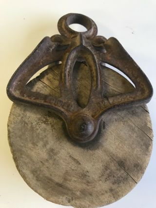 Vintage/antique Cast Iron Louden A21 Barn Pulley Hay Pulley