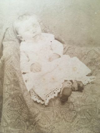 Authentic Antique Vintage Post Mortem 4” CDV Photo Of Infant Baby Child Boy Girl 2