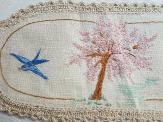 Gorgeous Vtg Bluebirds & Spring Blossom Tree Hand Embroidered Sandwich Doily