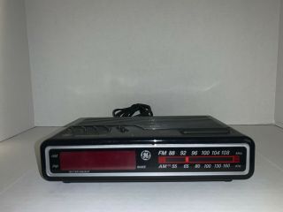 Vintage Ge Am/fm Alarm Clock Radio Digital Led Black General Electric 7 - 4612bka