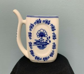 Rare Vintage Blue Onion Spa Sipping Cup By Zwiebelmuster 1940 