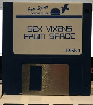 Rare Sex Vixens From Space 3.  5 Disk Spirit Software Vintage Amiga Computer Game