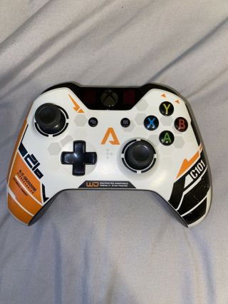 Xbox One Titanfall Wireless Controller Limited Edition Rare