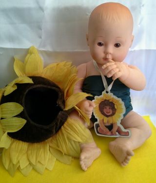 Anne Geddes Collectors Sunflower 15 " Brown Eyes Vinyl Body Baby Doll Toy W/tag