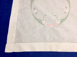 Vintage Hand Embroidered White Floral Table Runner / Center Piece - 76cm x 46cm 2