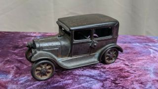 Vintage Cast Iron Ford Model A Sedan Toy Car Arcade Rare Model 118