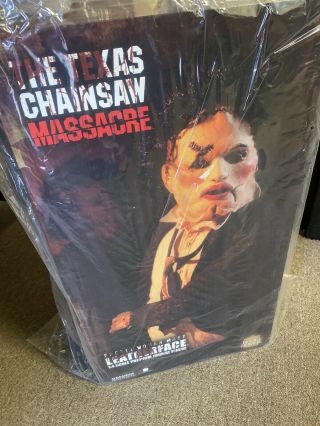 Leatherface The Texas Chainsaw Massacre Sideshow Premium Format Statue