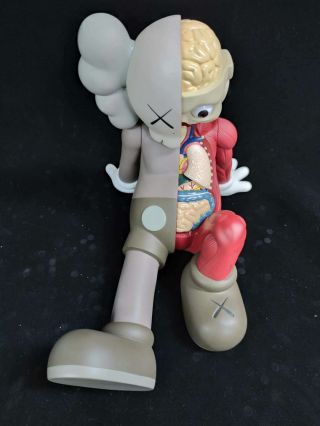 Kaws Resting Place Companion Brown Medicom Toy Vinyl Fake Dissected