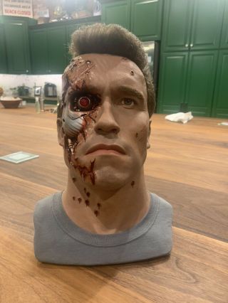 Terminator 2 T - 800 Arnold Schwarzenegger Bust