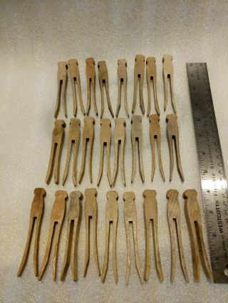 Vintage Wood Push Clothes Pins Antique Flat Head Flat Body Set Of 25 4 In Long