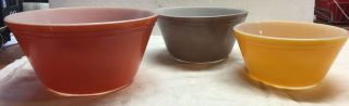 Vintage Federal Glass Mixing Bowl Set Of 3 Yellow Brown And Orange Rare