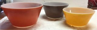 Vintage Federal Glass Mixing Bowl Set of 3 Yellow Brown and Orange Rare 2