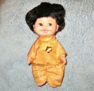 Vintage 1971 Uneeda Co.  Hong Kong Oriental Pee Wee Pocket 4 " Doll