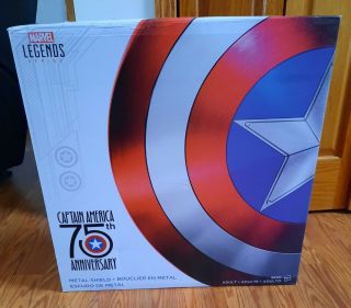Marvel Legends Series Captain America 75th Anniversary METAL SHIELD open for pic 2