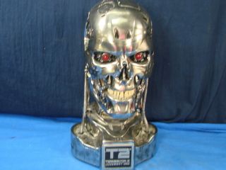 Terminator 2: Judgment Day Skull Chrome Finish Bust Full Sized 14 "