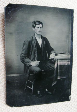 ANTIQUE TINTYPE PHOTO PORTRAIT OF HANDSOME DAPPER SEATED YOUNG MAN NICELY POSED 2