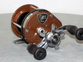 Vintage Pflueger " Supreme First Model " Early Bait Casting Reel Vgc Rare
