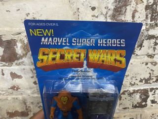 1984 Marvel Heroes Secret Wars HobGoblin And His Secret Shield By Mattel 3
