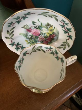 QUEEN ANNE Bone China England Pedestal TEA CUP & SAUCER.  White With Floral 2