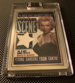 Marilyn Monroe Personally Owned Bed Sheet Relic Swatch Chrome Insert Card - Rare