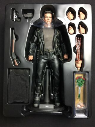Hot Toys Terminator 2 Judgement Day T - 800 Mms117 Figure Sideshow Arnold T2